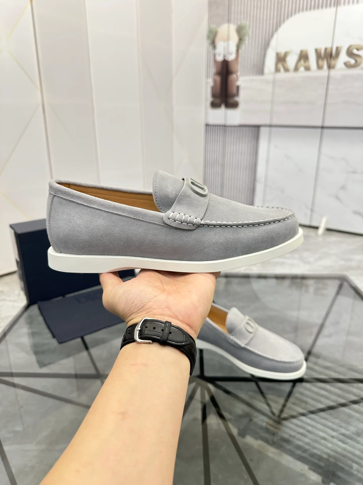 Selling men's shoes 💰: 💰P440¥ Product trademark: Dio* "Dior*" slip-on shoes Regular size: 39-44 (can be customized to 45.46) Product materials: imported nubuck leather upper, cowhide lining, original outsole. Number: 628